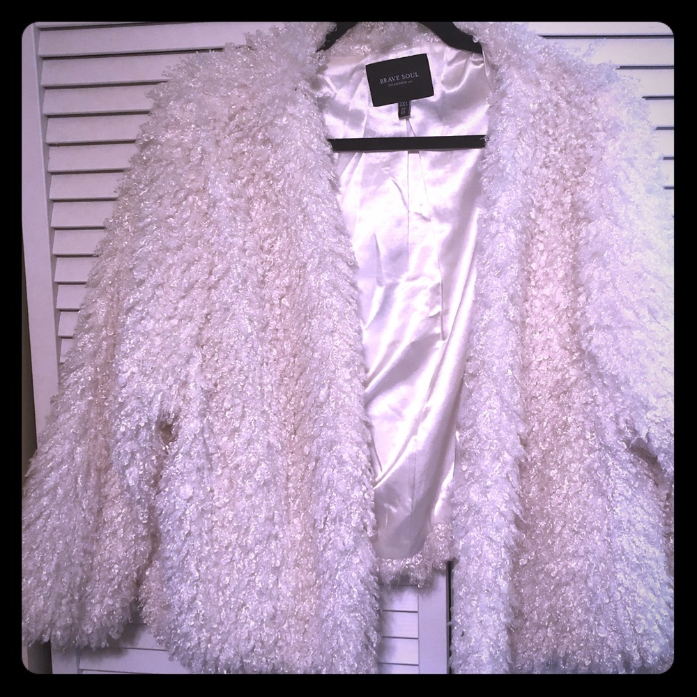 White Teddy Jackey